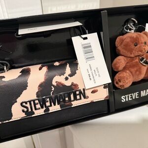Steve Madden Black and Cream Wallet with Brown Teddy Keychain